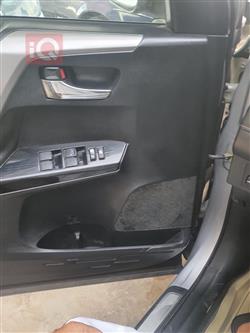 تۆیۆتا ڕاڤ 4